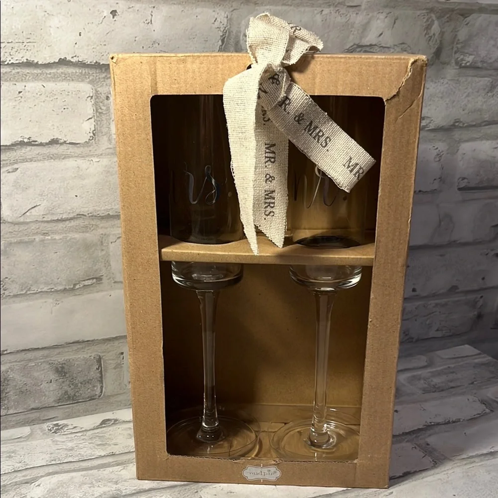 Mudpie Mr & Mrs Wine Glass Champagne toast Set with Ribbon wedding bride groom